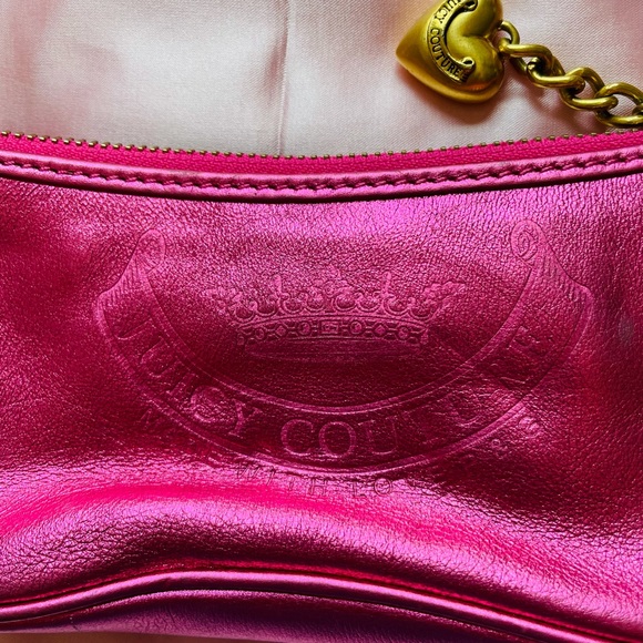 Juicy Couture pink metallic leather wristlet Y2K - Picture 4 of 17